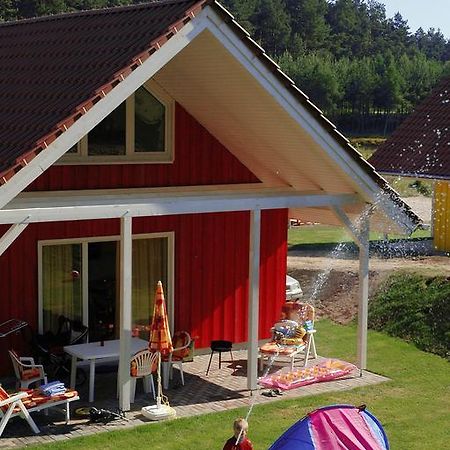 Camping-Und Ferienpark Havelberge Gross Quassow 객실 사진