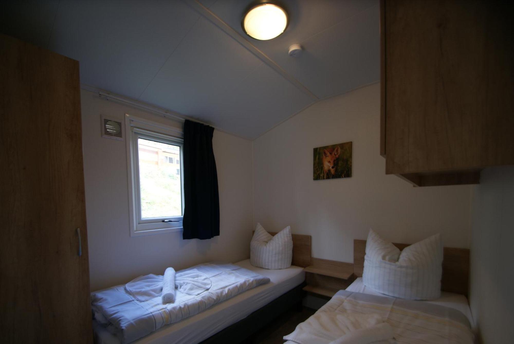 Camping-Und Ferienpark Havelberge Gross Quassow 객실 사진