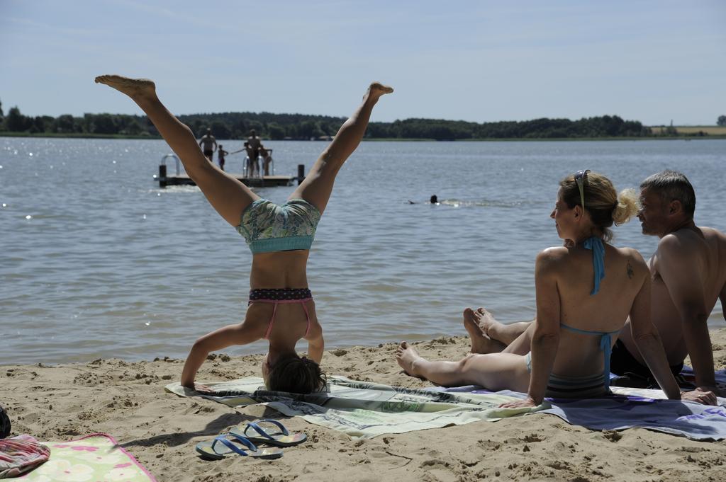 Camping-Und Ferienpark Havelberge Gross Quassow 외부 사진